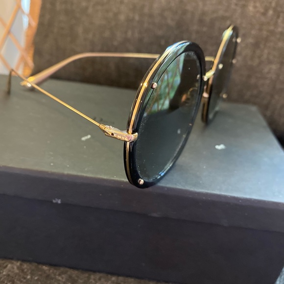 DIOR Black and Gold Sunglasses - Authentic - Picture 3 of 4